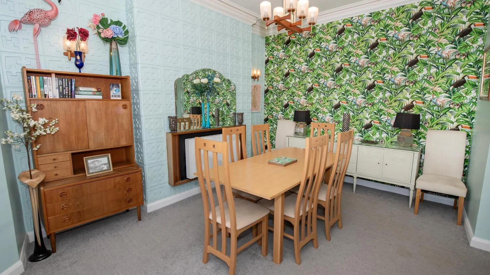 Flamingo Bay - Huge Apartment With Stunning Views - On The Beach! Scarborough