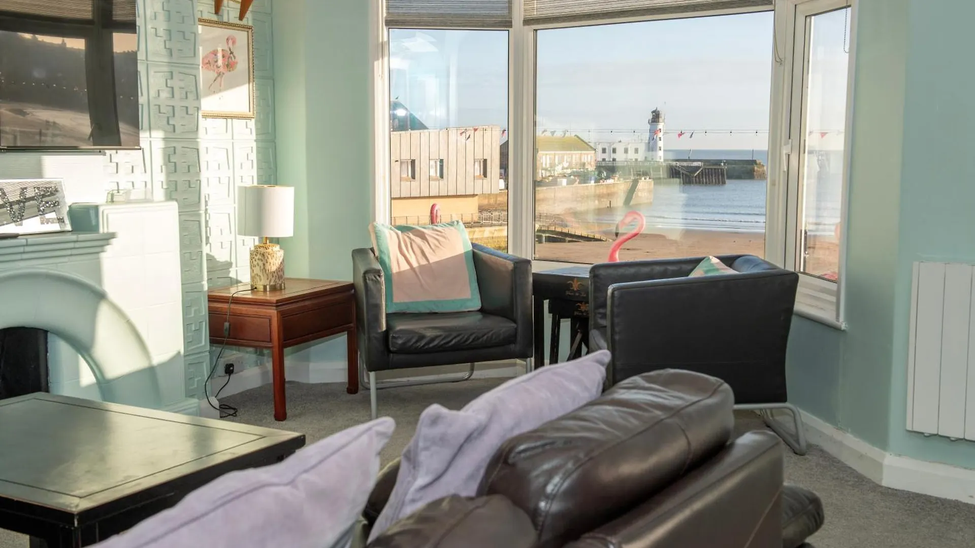 Flamingo Bay - Huge Apartment With Stunning Views - On The Beach! Scarborough